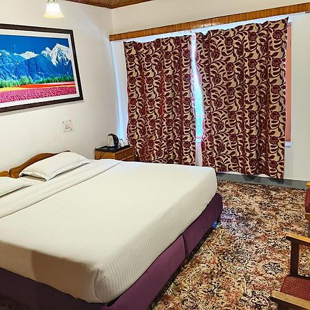 Hotel Season Palace Srinagar  Luaran gambar
