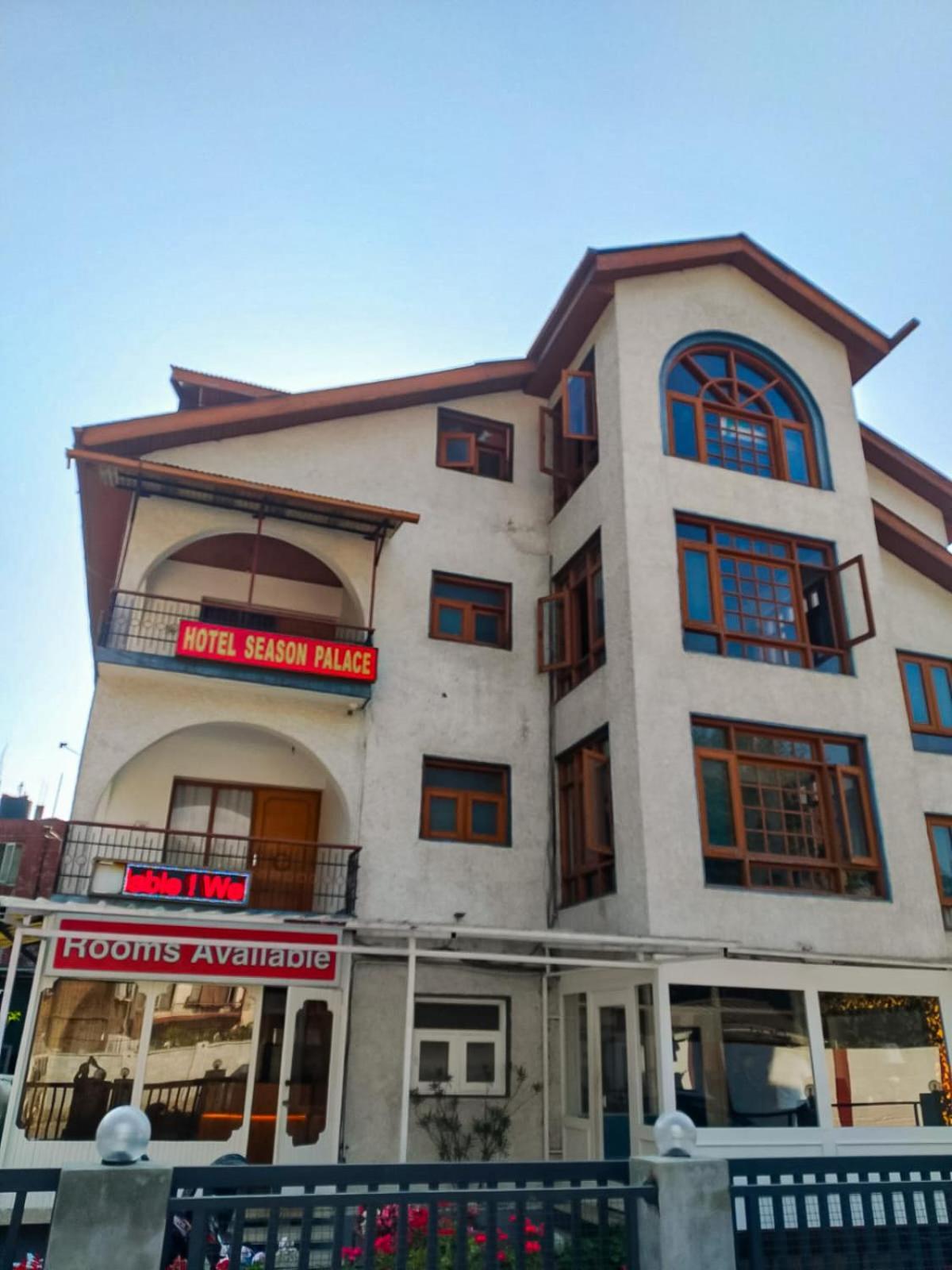 Hotel Season Palace Srinagar  Luaran gambar